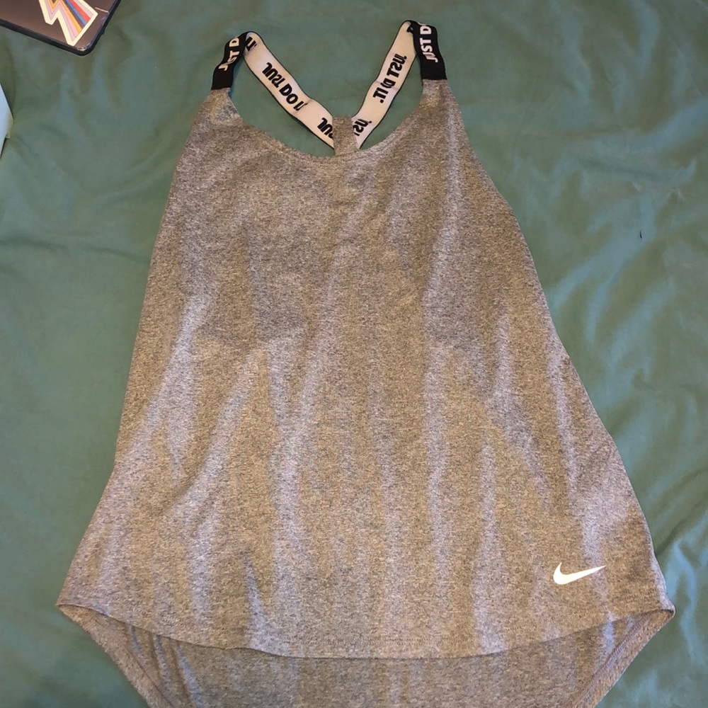 Nike workout top